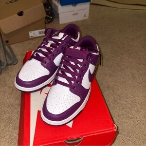 Nike Low Dunks Hot Fuchsia 7.5 men’s or 9
Women’s
